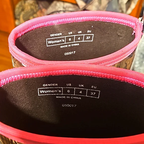 The Original Muck Boot Company - Woody Max Realtree Waterproof W/ Pink Size 6 - Picture 5 of 6